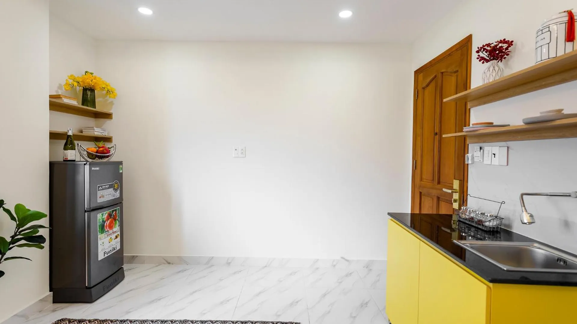 Btw Airport & D1 Center, Fast Wifi & Check-In 24/7 Apartment Ho Chi Minh City