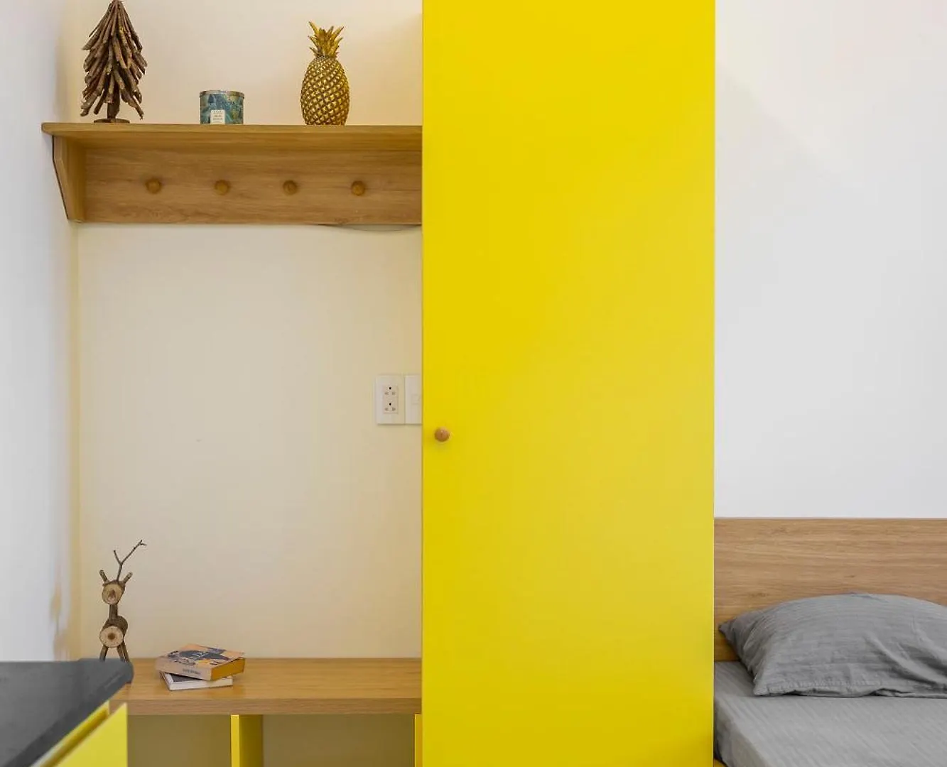 Btw Airport & D1 Center, Fast Wifi & Check-In 24/7 Apartment Ho Chi Minh City