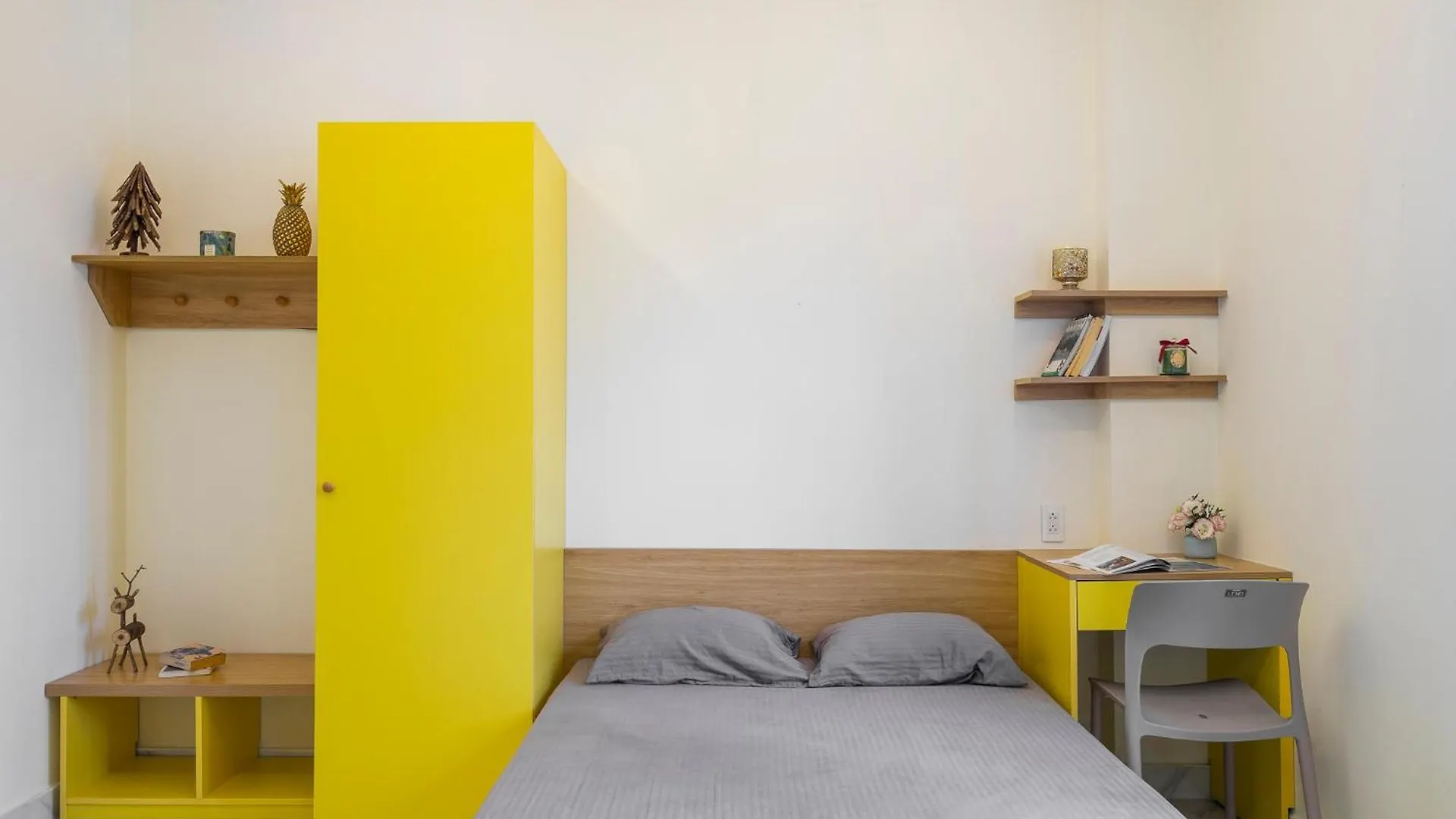 Btw Airport & D1 Center, Fast Wifi & Check-In 24/7 Apartment Ho Chi Minh City Vietnam